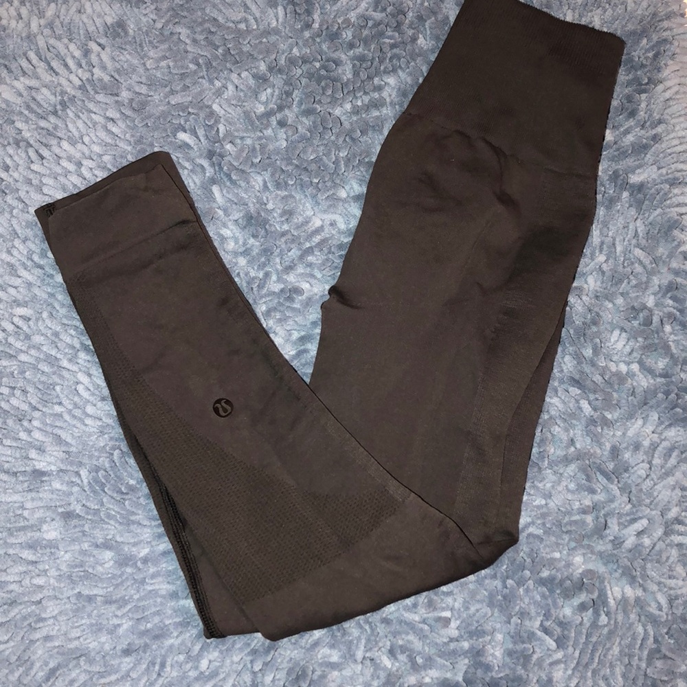 Lululemon Grey Leggings